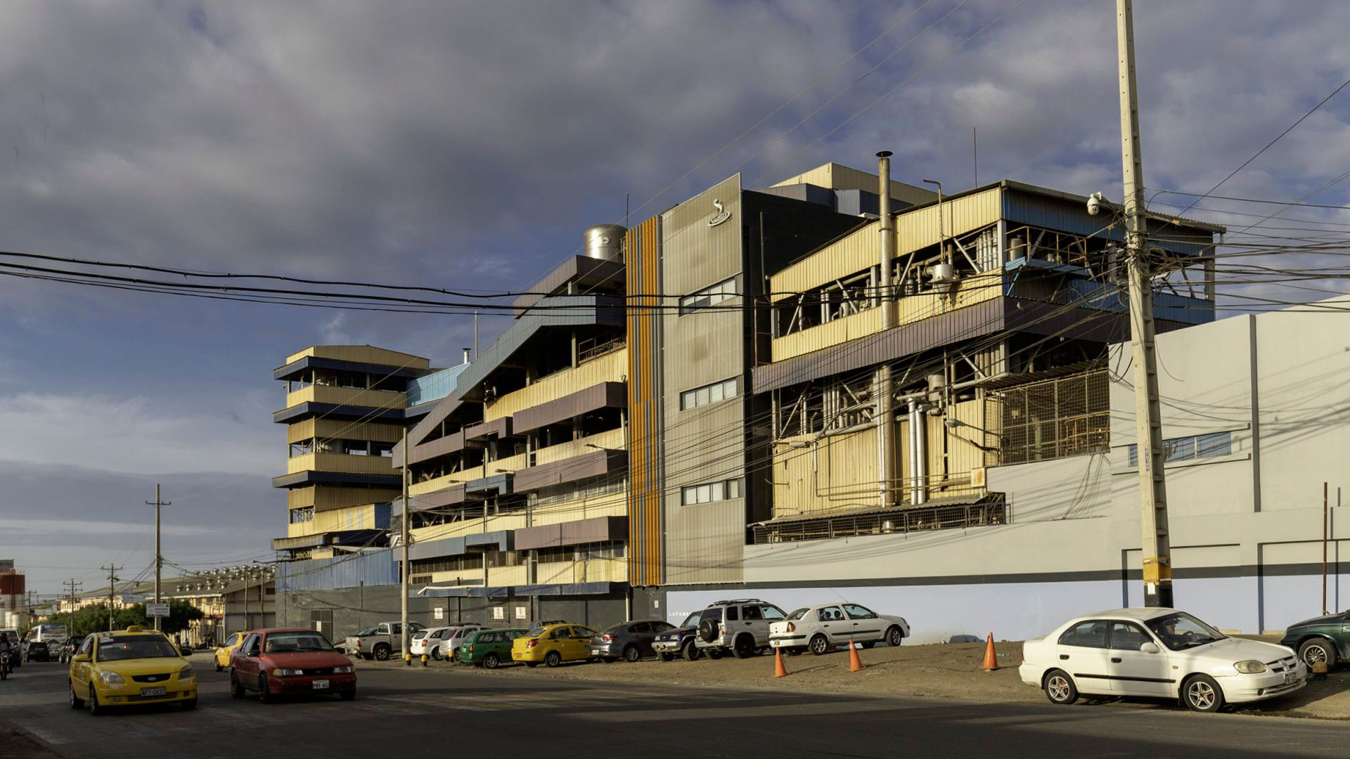 La Fabril. Laboratorio | Ecuador La Fabril. Laboratorio | Ecuador - Featured image