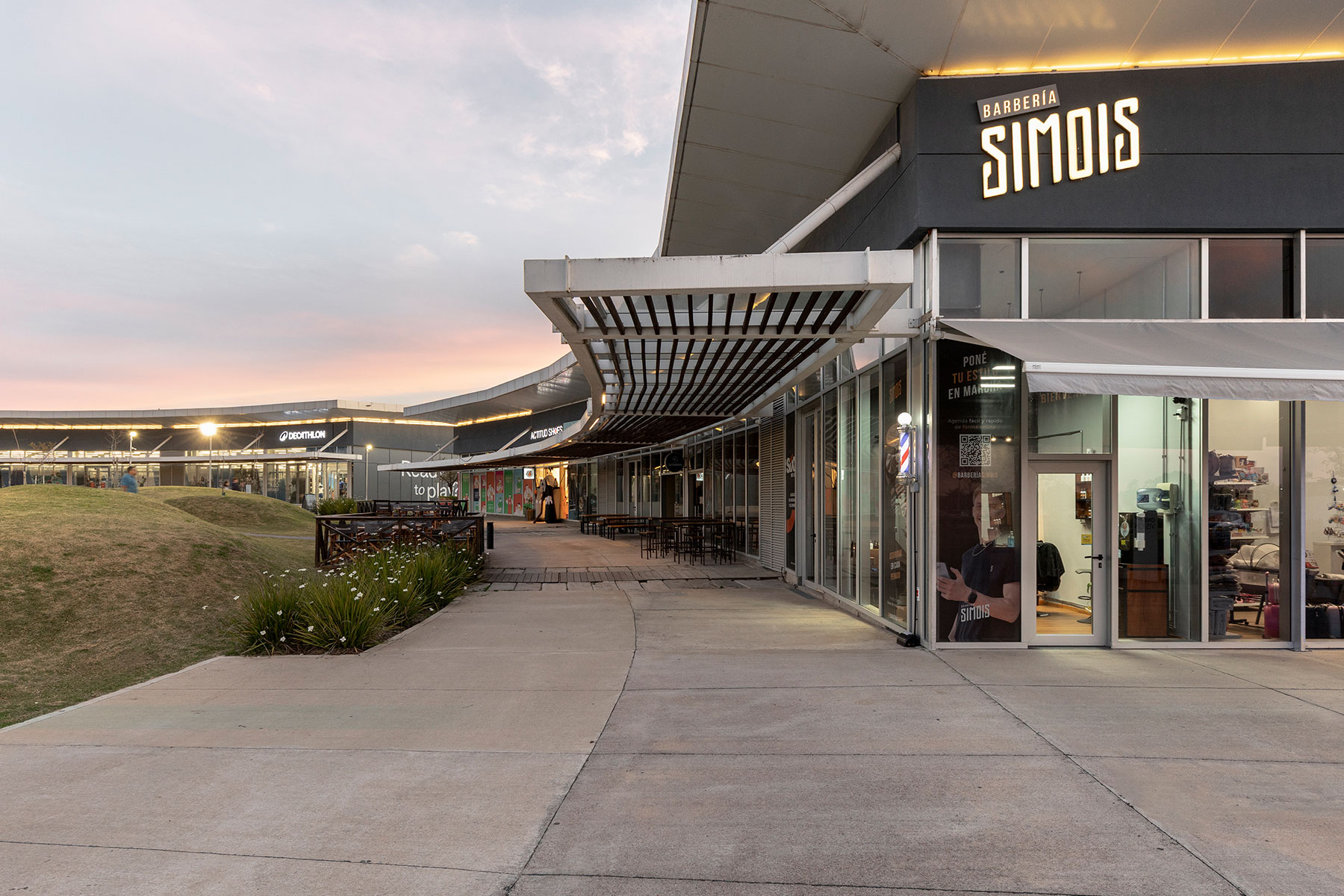 Project right view Project right view