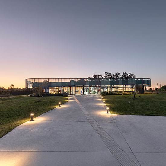 Moorlands | Uruguay - Educativo, cultural y deportivo