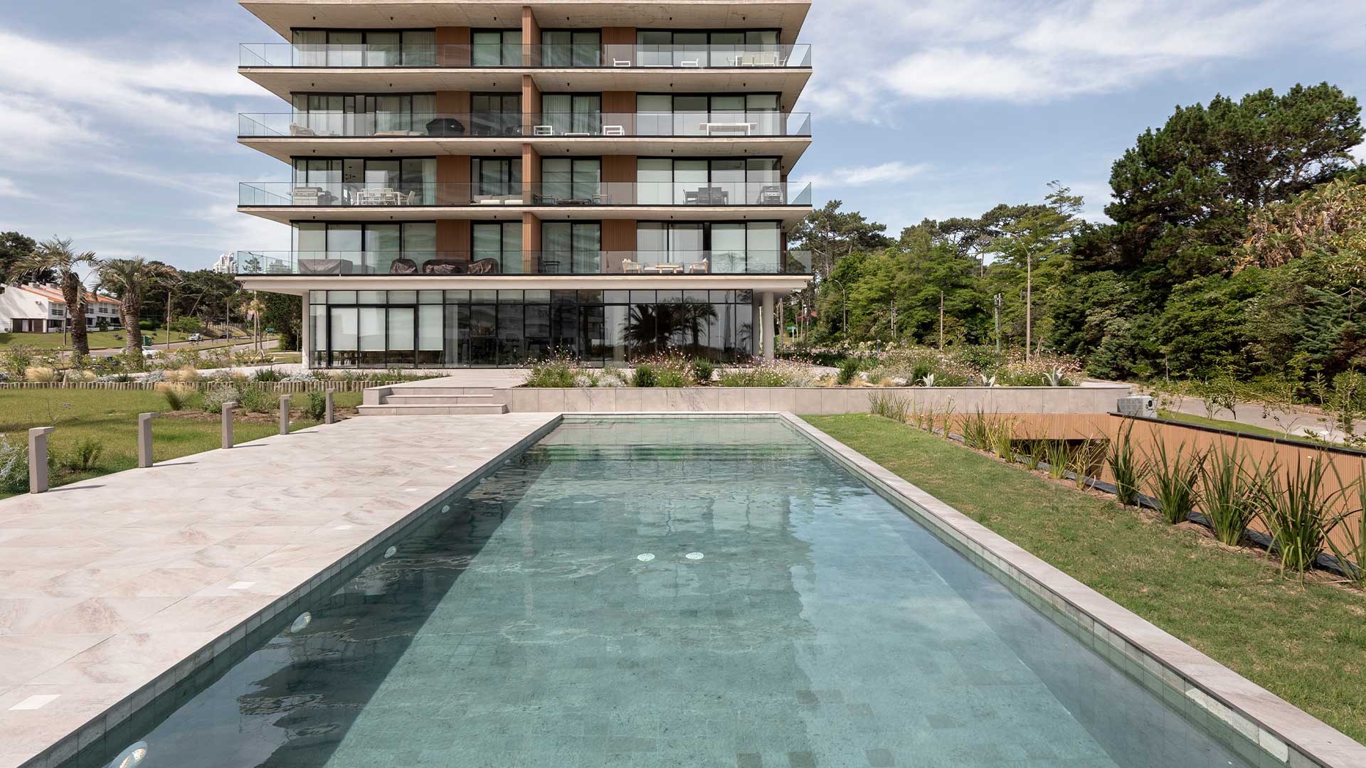 St. Moritz | Uruguay - Featured image