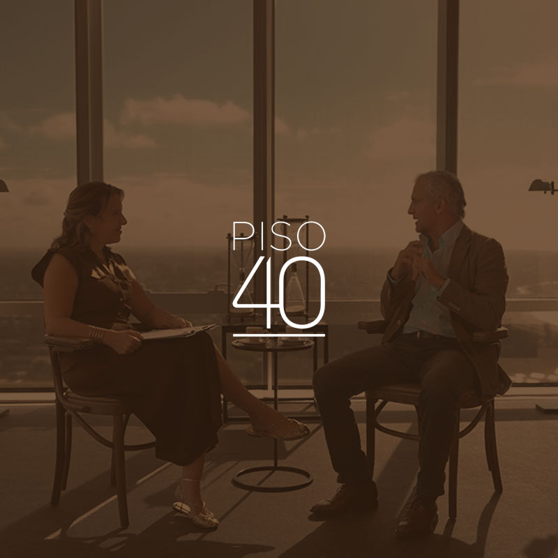 Un café con Martín Gómez Platero desde el Piso 40 del World Trade Center